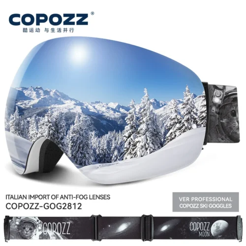 Mirrored ski goggles